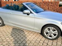 Używany Mercedes C250 204 KM (150 kW) 2017 Srebrny Kabriolet