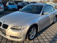 Gebraucht BMW 320 170 PS (125 kW) 2007 Silber Coupé