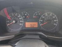 Gebraucht Peugeot TePee 75 PS (55 kW) 2010 Rot Kombi