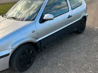 Gebraucht VW Polo 60 PS (44 kW) 2001 Silber Kleinwagen