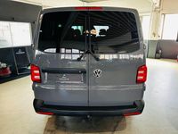 Gebraucht VW T6 150 PS (110 kW) 2019 Grau Van