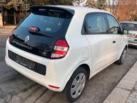 Gebraucht Renault Twingo 69 PS (50 kW) 2016 Weiß Kleinwagen