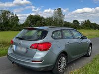 Gebraucht Opel Astra 110 PS (80 kW) 2012 Silber Kombi