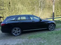 Gebraucht Mercedes C350e 211 PS (155 kW) 2017 Schwarz Kombi