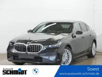 Gebraucht BMW 530e Sport Line 299 PS (219 kW) 2025 Grau Limousine