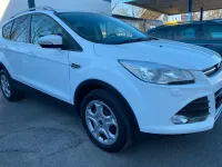 Usado Ford Kuga Trend 150 HP (110 kW) 2013 Branco SUV