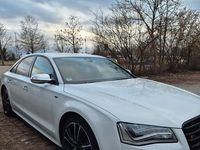 Gebraucht Audi S8 Ambiente 519 PS (381 kW) 2012 Weiß Limousine