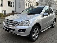 Gebraucht Mercedes ML280 190 PS (139 kW) 2006 Silber SUV