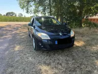 Gebraucht Renault Mégane GrandTour 131 PS (96 kW) 2009 Blau Kombi