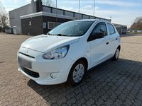 Gebraucht Mitsubishi Space Star Diamant Edition 71 PS (52 kW) 2015 Weiß Kleinwagen