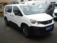 Gebraucht Peugeot Rifter Active 102 PS (75 kW) 2023 Weiß Van / Kleinbus