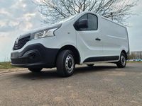 Gebraucht Renault Trafic 95 PS (69 kW) 2017 Weiß Van / Kleinbus
