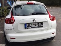 Gebraucht Nissan Juke Visia 117 PS (86 kW) 2011 Weiß metallic SUV