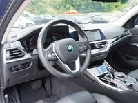 Używany BMW 330 Performance 265 KM (194 kW) 2019 Niebieski Kombi