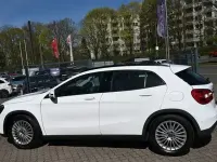 Gebraucht Mercedes GLA200 136 PS (100 kW) 2018 Polarweiss SUV