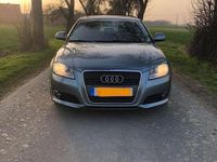 Gebraucht Audi A3 Attraction 102 PS (75 kW) 2009 Silber Kleinwagen