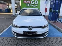 Gebraucht VW Golf VIII Active 116 PS (85 kW) 2022 Weiß Kombi