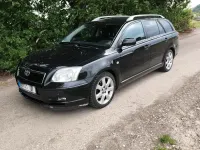 Gebraucht Toyota Avensis T2 163 PS (119 kW) 2005 Schwarz Kombi