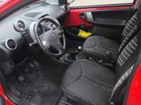 Gebraucht Citroën C1 Tendance 68 PS (50 kW) 2012 Rot Kleinwagen