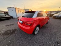 Gebraucht Audi A1 Ambition 122 PS (89 kW) 2011 Rot Kleinwagen