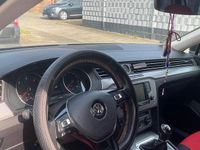 Gebraucht VW Passat 150 PS (110 kW) 2016 Braun Kombi