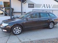 Gebraucht Skoda Superb Ambition 125 PS (91 kW) 2011 Braun Kombi