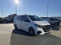 Gebraucht Mercedes V300 237 PS (174 kW) 2025 Bergkristallweiß Van / Kleinbus