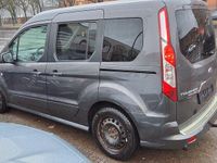 Gebraucht Ford Tourneo Connect Titanium 101 PS (74 kW) 2015 Grau Van / Kleinbus