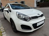 Gebraucht Kia Rio DREAM-TEAM Edition 86 PS (63 kW) 2013 Weiß Kleinwagen