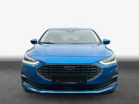 Gebraucht Ford Focus Titanium 125 PS (91 kW) 2023 Blau Limousine