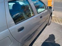 Gebraucht Fiat Punto Dynamic 60 PS (44 kW) 2003 Silber Kleinwagen