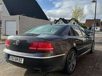 Second-hand VW Phaeton 334 CP (245 kW) 2011 Maro Berlinǎ