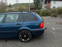 Gebraucht BMW 318 Basis 143 PS (105 kW) 2005 Blau Kombi