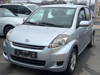 Gebraucht Daihatsu Sirion 91 PS (66 kW) 2009 Silber Kleinwagen
