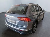 Gebraucht VW Tiguan Life 150 PS (110 kW) 2023 Grau SUV