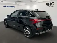 Gebraucht Hyundai i20 Prime 101 PS (74 kW) 2025 Schwarz phantom black / met Limousine