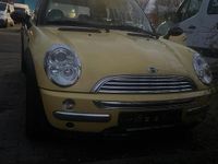 Second-hand Mini Cooper 115 CP (84 kW) 2002 Galben Hatchback