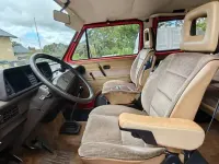 Second-hand VW Caravelle 111 CP (81 kW) 1992 Roșu Van