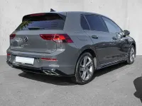 Gebraucht VW Golf VIII R-line 131 PS (96 kW) 2024 Grau Limousine