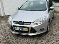 Gebraucht Ford Focus Trend 140 PS (102 kW) 2011 Silber Limousine