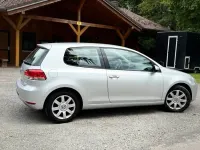Gebraucht VW Golf 80 PS (58 kW) 2010 Silber Coupé