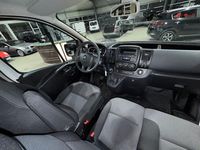 Gebraucht Renault Trafic Komfort 145 PS (106 kW) 2020 Weiß Van / Kleinbus