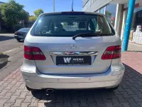 Gebraucht Mercedes B200 136 PS (100 kW) 2006 Silber Van / Kleinbus