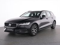 Gebraucht Volvo V60 Core 197 PS (144 kW) 2023 Black solid stone / solid Kombi