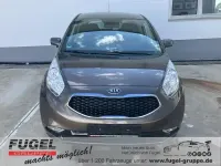 Gebraucht Kia Venga Spirit 125 PS (91 kW) 2017 Sandbeige met. Kleinwagen