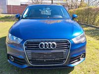 Gebraucht Audi A1 Ambiente 122 PS (89 kW) 2014 Blau Kleinwagen