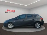 Gebraucht Opel Astra Style 120 PS (88 kW) 2015 Grau Limousine