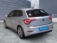Gebraucht VW Polo Style 95 PS (69 kW) 2024 Reflexsilber Kleinwagen