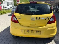 Gebraucht Opel Corsa 101 PS (74 kW) 2012 Gelb Kleinwagen
