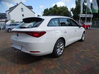 Gebraucht Seat Leon 150 PS (110 kW) 2022 Weiß Limousine